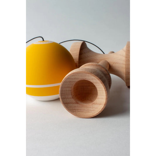 SWEETS KENDAMAS BROKEN SHAPE - TRACKER - YELLOW - (ANTI-SKID)