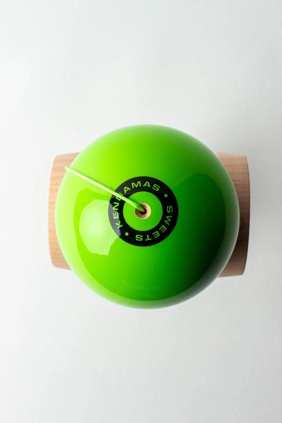 SWEETS KENDAMAS AMPED SHAPE - STARTER - GREEN (STICKY CLEAR)