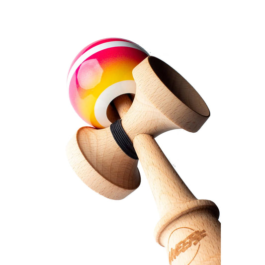 SWEETS KENDAMAS - BROKEN SHAPE - HORIZON FADE - PINK/YELLOW - (ANTI-SKID)